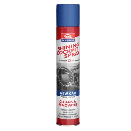 Reinigt und pflegt alle Kunststoffteile im Innenraum: Das Dr. Marcus Shining Cockpit Spray in der 750 ml Dose. Die new car Edition verleiht Ihrem Auto außerdem den typischen Neuwagen-Geruch.